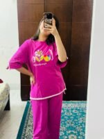 সাইট কাটিং ড্রপ-শোল্ডার টি-শার্ট (Hot Pink) - Image 3